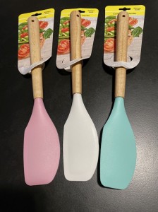 Łopatka kuchenna (240)