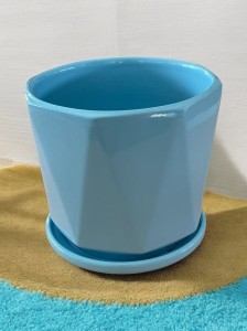 Doniczka z podstawką (48)