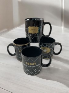 Kubek ceramiczny (72)