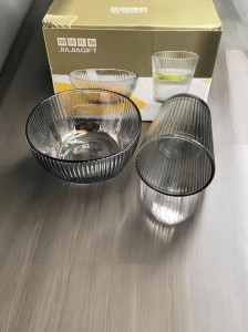 Zestaw miska + szklanka (48)