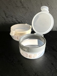 Pojemnk plast. (216)