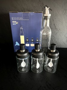 Butelki do przypraw 4 szt.kpl. (20)